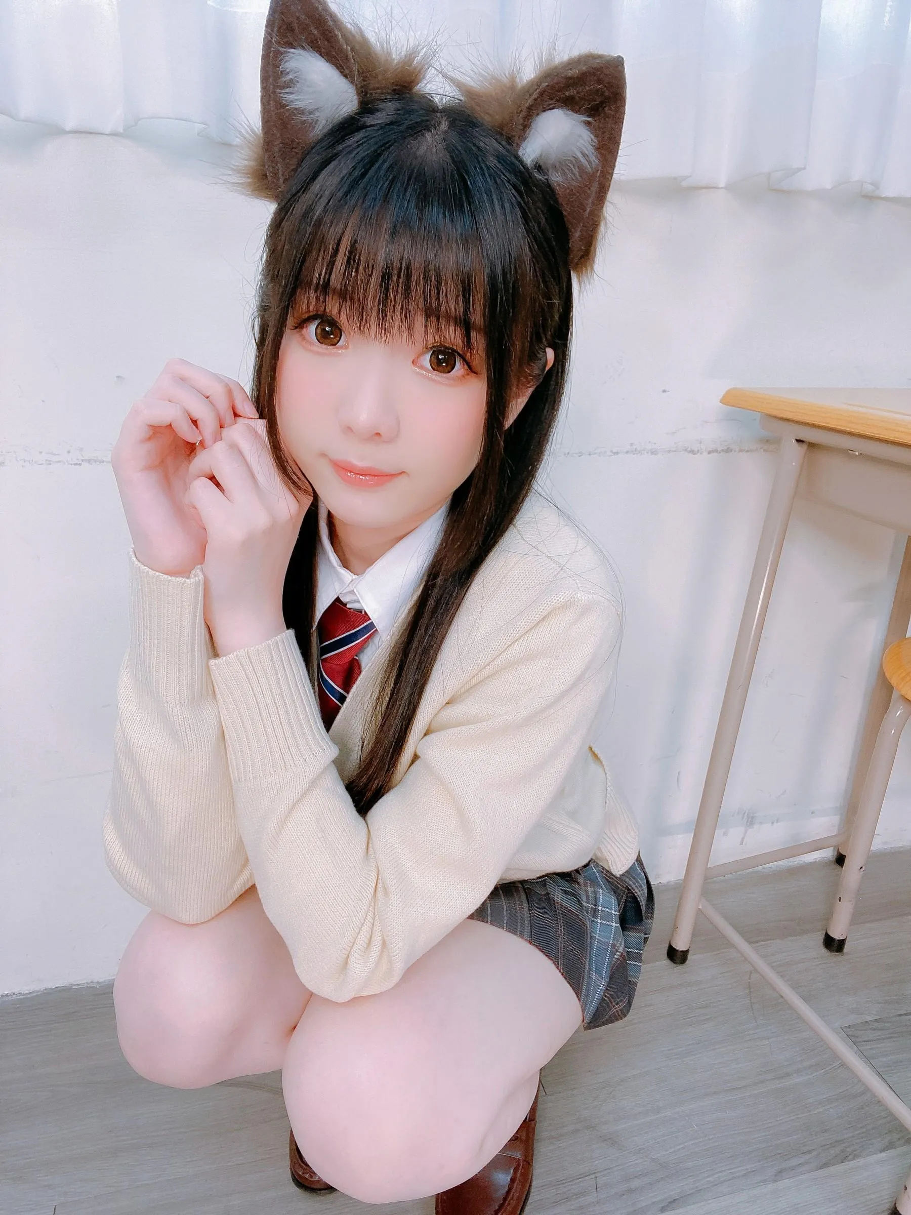 霜月shimo – NO.57 Fantia 2022年07月会员合集7期-2022-07-24 猫耳制服 [22P]插图1